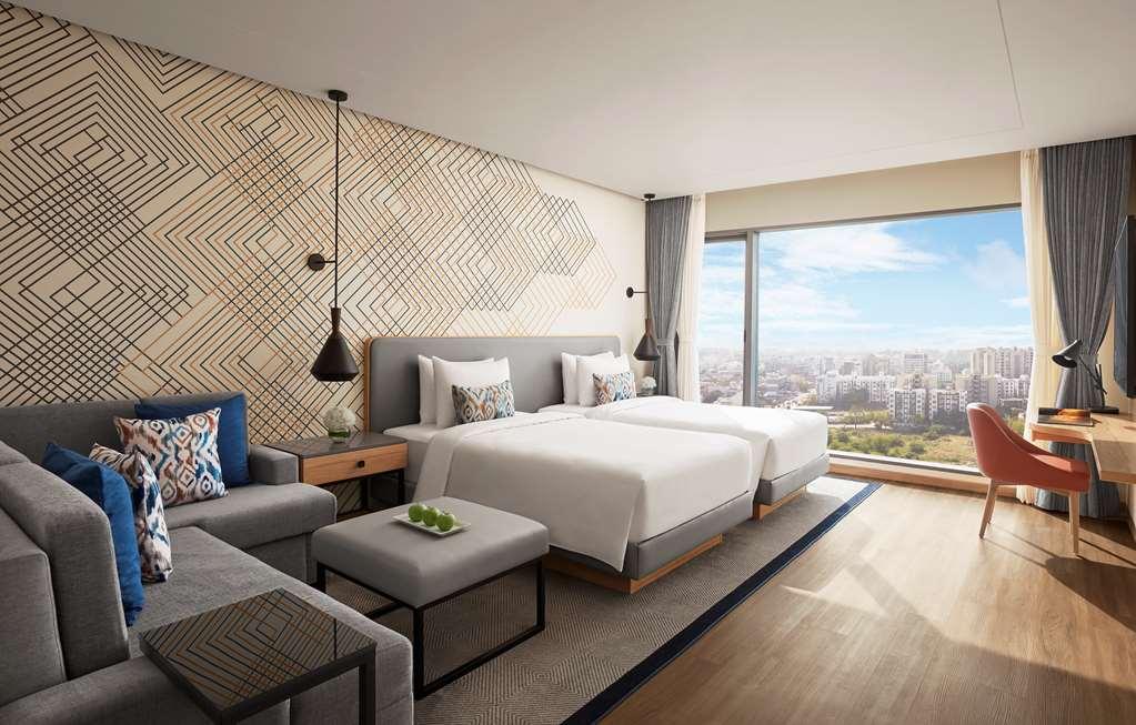 Hyatt Place Vadodara Bilik gambar